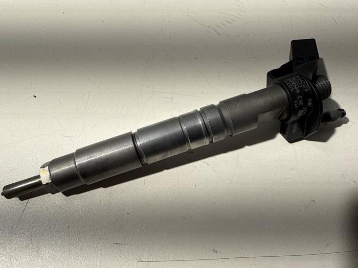 Verstuiver (diesel) van een Mercedes E-Klasse, Auto-onderdelen, Brandstofsystemen, Mercedes-Benz, Gebruikt, 3 maanden garantie