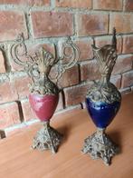 ANTIEK BLAUW /ROOD VAAS VAN BRONZEN EN PORSELEIN, Antiek en Kunst, Ophalen of Verzenden