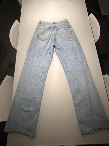 Jeans dames Zara maat 36 beschikbaar voor biedingen