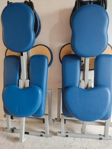 2 massagestoelen in goede staat beschikbaar voor biedingen