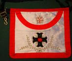 Tablier Maçonnique ancien G ROSE CROIX Rare, Antiquités & Art, Antiquités | Objets religieux, Enlèvement ou Envoi