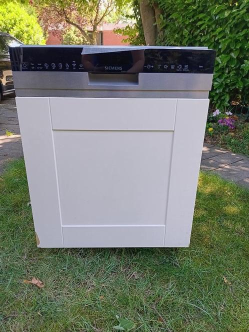 Siemens inbouw  vaatwasmachine, prima staat, Elektronische apparatuur, Vaatwasmachines, Zo goed als nieuw, Inbouw, Minder dan 85 cm