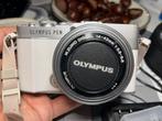 Olympus EP7 with 14-42 zoom lens, Lumix 25mm, Ophalen, Zo goed als nieuw