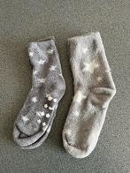2 paar grijze antislip sokken - maat 35/38, Kinderen en Baby's, Kinderkleding | Schoenen en Sokken, Ophalen of Verzenden