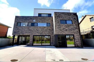 Maison à vendre à Thuin Gozée, 4 chambres beschikbaar voor biedingen