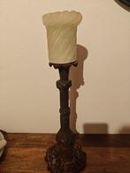 Chandelier en bronze, Enlèvement