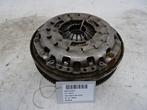 VLIEGWIEL DUBBELE MASSA BMW 1 serie (E81) (01-2006/09-2012), Auto-onderdelen, Gebruikt, BMW