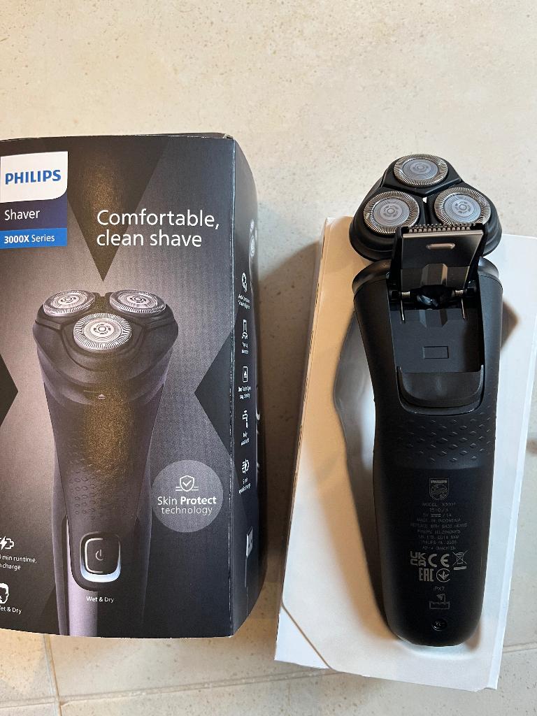 Philips Elektrisch Scheerapparaat 3000x, Zwart, X3001/00, Elektronische apparatuur, Persoonlijke Verzorgingsapparatuur, Zo goed als nieuw