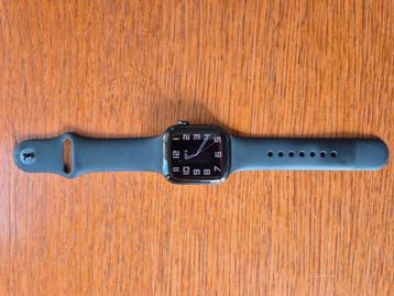 Apple watch 10 Titanium LTE beschikbaar voor biedingen