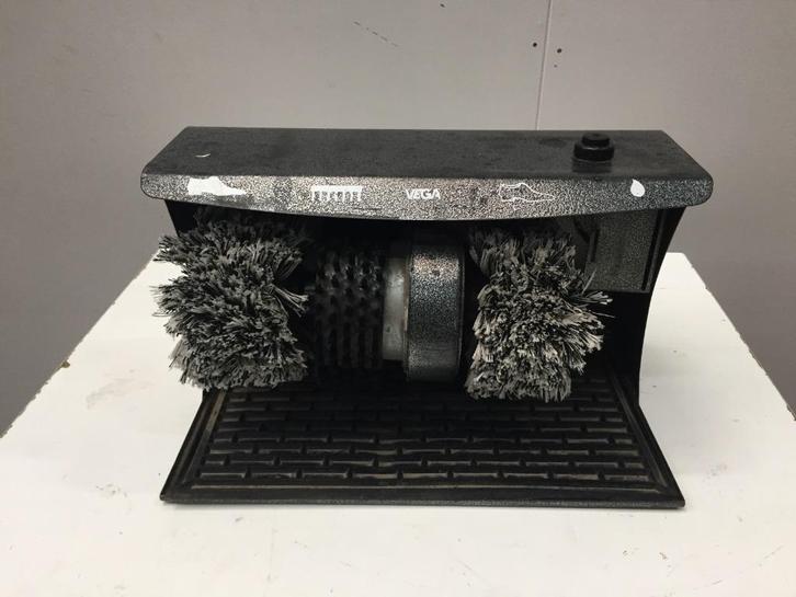 (45) Recente machine Vega om schoenen te kuisen, Huis en Inrichting, Schoonmaakartikelen, Ophalen