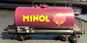 2354. „Minol” H0 Märklin tankwagen.