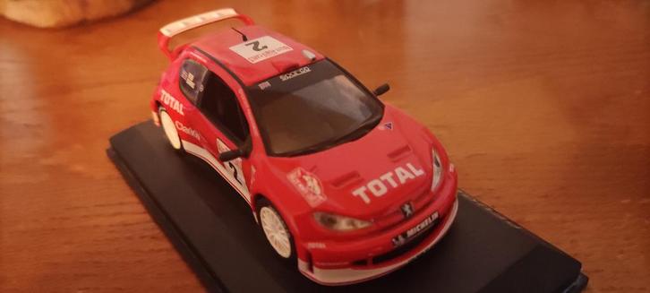 ALTAYA 1/43 PEUGEOT 206 WRC, Hobby en Vrije tijd, Modelauto's | 1:43, Gebruikt, Auto, Ophalen