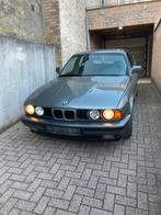 BMW e34 520i 1989 (Oldtimer), Auto's, BMW, 4 deurs, Achterwielaandrijving, Zwart, Leder