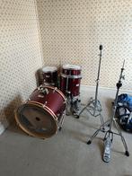 drumstel Mapex V-series (wijnrood) met hardware, Muziek en Instrumenten, Drumstellen en Slagwerk, Ophalen, Gebruikt, Overige merken