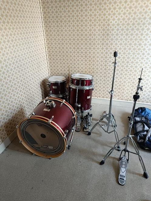 drumstel Mapex V-series (wijnrood) met hardware, Muziek en Instrumenten, Drumstellen en Slagwerk, Gebruikt, Overige merken, Ophalen