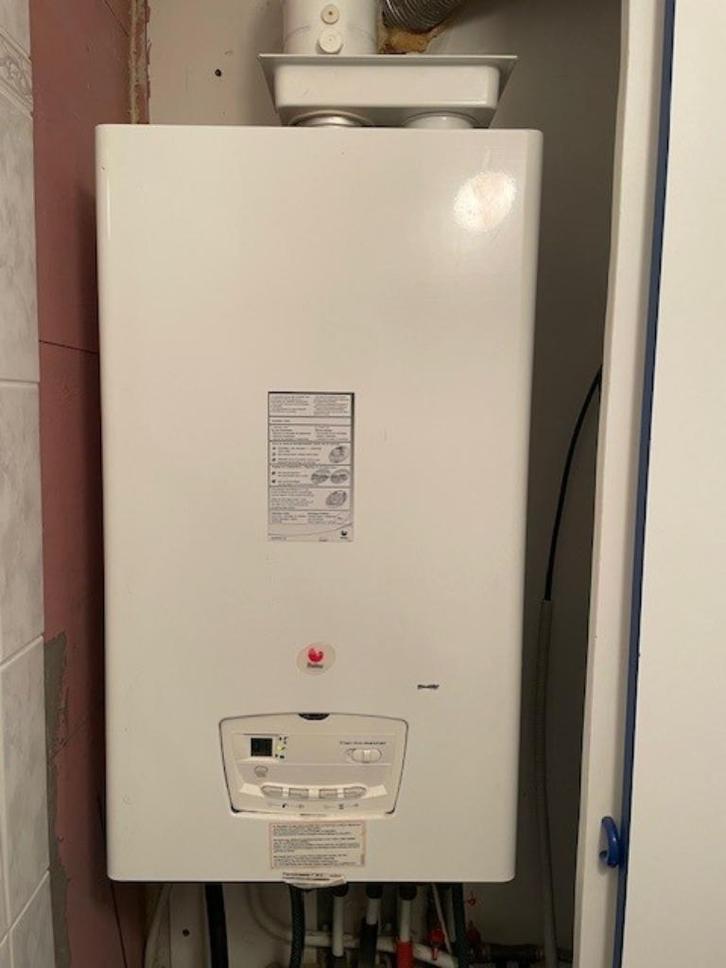 Bulex condensatie ketel gas verwarming en doorstromer, Doe-het-zelf en Bouw, Chauffageketels en Boilers, Gebruikt, Geiser, Aardgas