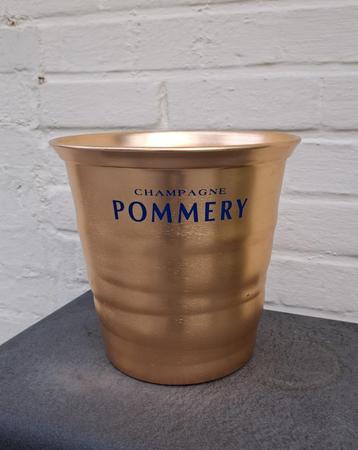 ijsemmer champagne Pommery beschikbaar voor biedingen