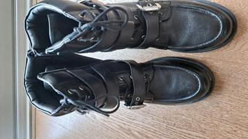 Stoere nieuwe zwarte bottines met hespen maat 40  beschikbaar voor biedingen