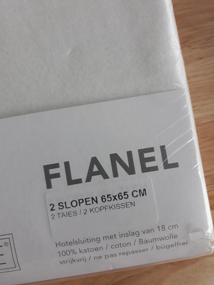2 x Flanel kussensloop, Huis en Inrichting, Slaapkamer | Beddengoed, Nieuw, Ophalen of Verzenden