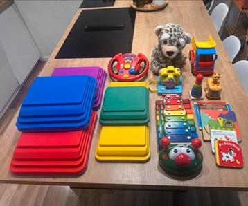 Lot speelgoed  beschikbaar voor biedingen