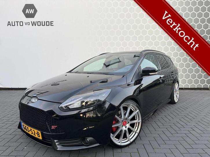 Ford Focus Wagon 2.0 EcoBoost ST-3 Recaro Stoelen 250PK, Autos, Ford, Entreprise, Focus, ABS, Airbags, Air conditionné, Alarme