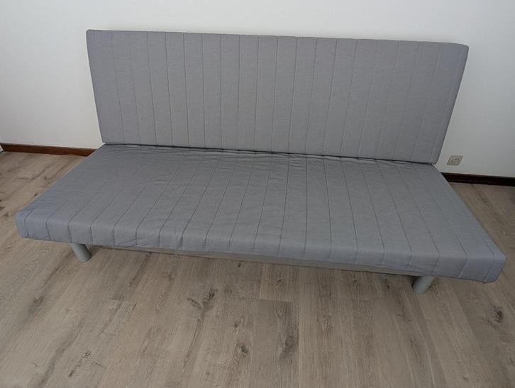 Slaapbank Ikea Beddinge, Huis en Inrichting, Slaapkamer | Slaapbanken, Gebruikt, 140 cm, 200 cm, Twijfelaar, Grijs, Ophalen