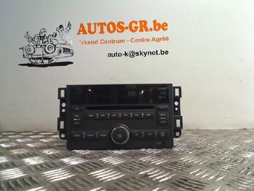 LECTEUR CD Daewoo / Chevrolet Aveo (250) (10r020375), Utilisé, Daewoo
