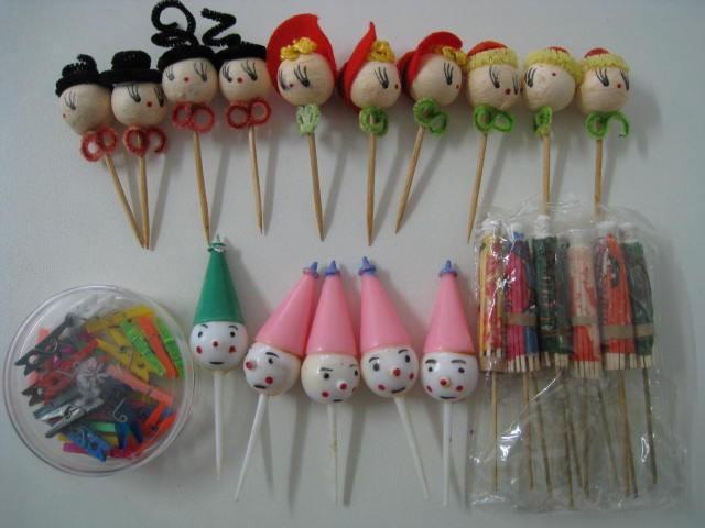 Vintage collectie taartprikkers, parasols, taartversiering, Hobby en Vrije tijd, Taarten en Cupcakes maken, Ophalen