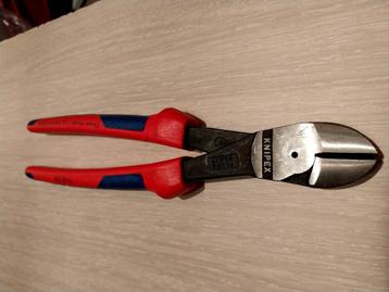 Knipex zijkniptang  beschikbaar voor biedingen