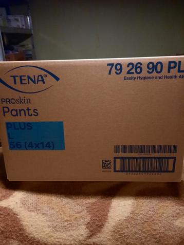Tena Proskin pants plus L beschikbaar voor biedingen
