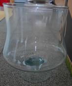 Vaas op voet, Maison & Meubles, Accessoires pour la Maison | Vases, Enlèvement, Utilisé, Verre, Moins de 50 cm