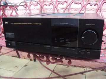 Jvc AX-Z911.   Lees omschrijving goed.  beschikbaar voor biedingen
