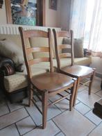 2 eiken keukenstoelen, Huis en Inrichting, Stoelen, Ophalen