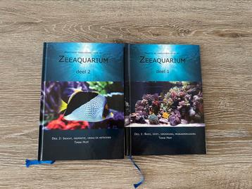 Zeewater aquarium boeken beschikbaar voor biedingen