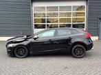 Volvo V40 2.0 D2 R-Design, navigatie, airco, Auto's, Volvo, Voorwielaandrijving, Gebruikt, Euro 6, 4 cilinders