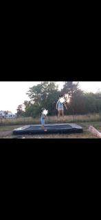 Ingebouwde trampoline, merk Berg + afdekzeil, Ophalen, Gebruikt
