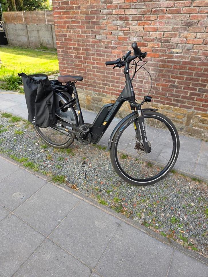 Norta dames fiets Bosch motor Riemaandrijving 500wh batterij, Fietsen en Brommers, Elektrische fietsen, Gebruikt, 47 tot 51 cm