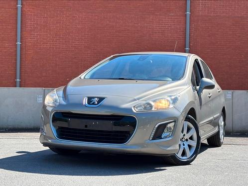 Peugeot 308/1.6i /2012/122 000km/prête à immatriculer, Auto's, Peugeot, Bedrijf, Bluetooth, Benzine, Euro 5, Berline, 5 deurs