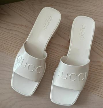 GUCCI PLATFORM LOGO MUILTJES, 41,(NEW €645) ORIGINEEL💖💖💖 beschikbaar voor biedingen