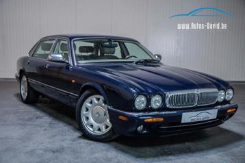 Daimler Super V8 Jaguar 4.0 V8 MEMORY SEATS*ZETELVERWARMING beschikbaar voor biedingen