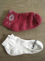 Set 2 paar sokken maat 31 -34 sport bordeau wit, Jongen of Meisje, Gebruikt, Ophalen of Verzenden, Sokken