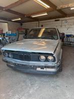 BMW E30 type 1 PROJECT, Auto's, 4 zetels, Stof, 1600 cc, Handgeschakeld
