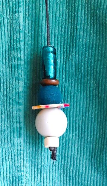 Te koop: Nieuw!! Mooie moderne hanger voor op trui of blouse beschikbaar voor biedingen