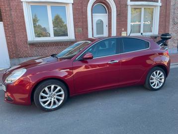 Alfa Giulietta etat neuf beschikbaar voor biedingen