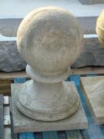Kop van een zuil of pilaster in blauwe hardsteen, het paar, Tuin en Terras, Ophalen, Zo goed als nieuw