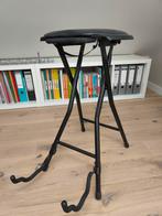Pied pour guitare Stagg + tabouret, Musique & Instruments, Enlèvement, Comme neuf, Pied, Guitare
