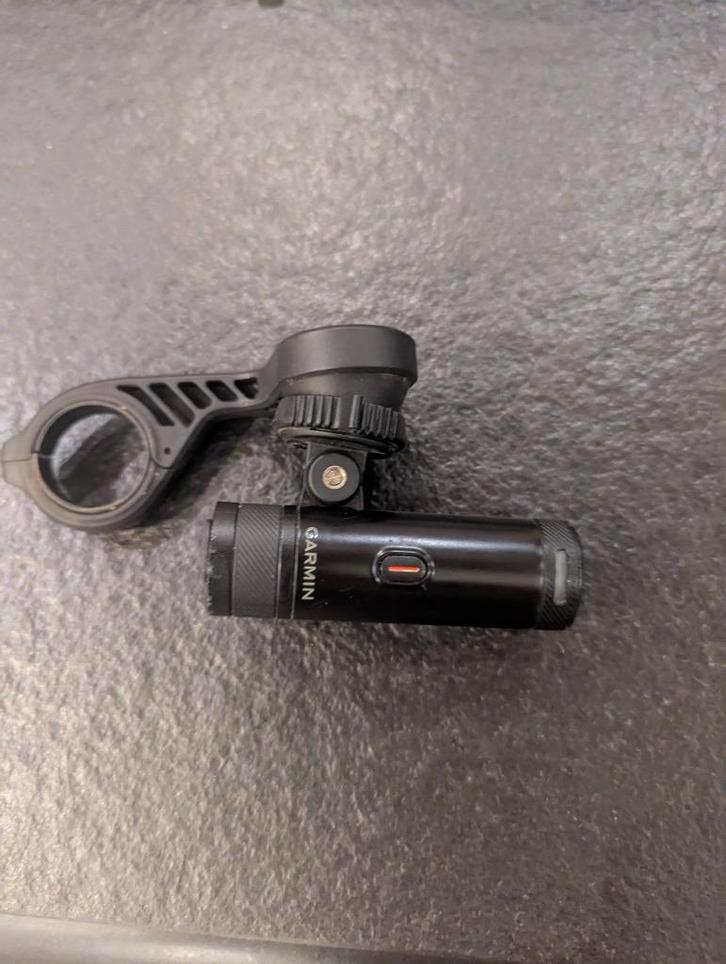 Garmin varia UT800 smart fietslamp, Fietsen en Brommers, Fietsaccessoires | Fietsverlichting, Voorlicht, Gebruikt, Batterij, Oplaadbaar