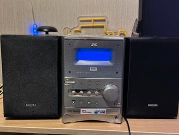 Stereoketen JVC, Philips beschikbaar voor biedingen