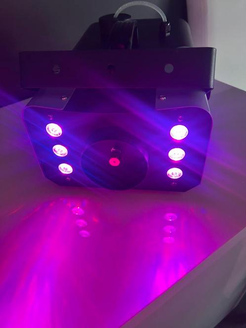 Machine a fumee 1200w, Muziek en Instrumenten, Licht en Laser, Zo goed als nieuw, Kleur, Ophalen