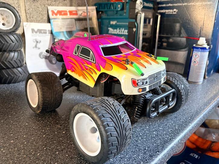 CEN MG16 – 1/16 Nitro – Zeer mooie staat, Hobby en Vrije tijd, Modelbouw | Radiografisch | Auto's, Gebruikt, Auto offroad, Nitro